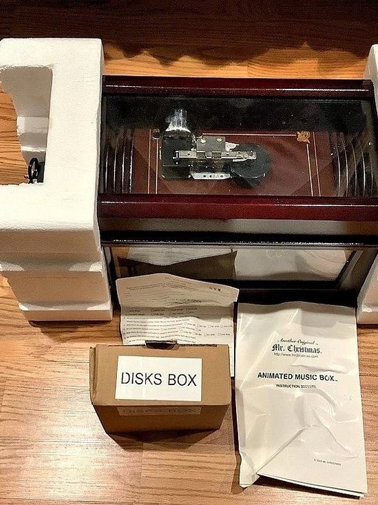 Mr. Christmas Other - Mr. Christmas Gold Label Animated Music Box in Brown
